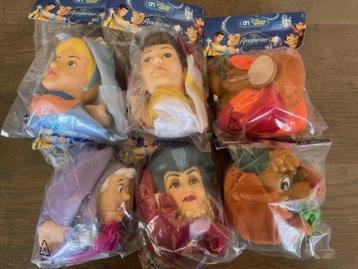 Handpoppen van Disney’s Assepoester	 beschikbaar voor biedingen