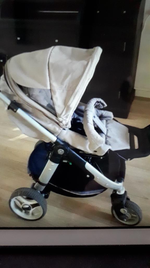 Kinderwandelwagen Teutonia, Kinderen en Baby's, Buggy's, Gebruikt, Overige merken, Regenhoes, Verstelbare rugleuning, Voetenzak