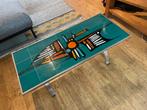 Retro salontafeltje met tegels, Huis en Inrichting, Tafels | Salontafels, Ophalen, Overige materialen, Minder dan 50 cm, 100 tot 150 cm