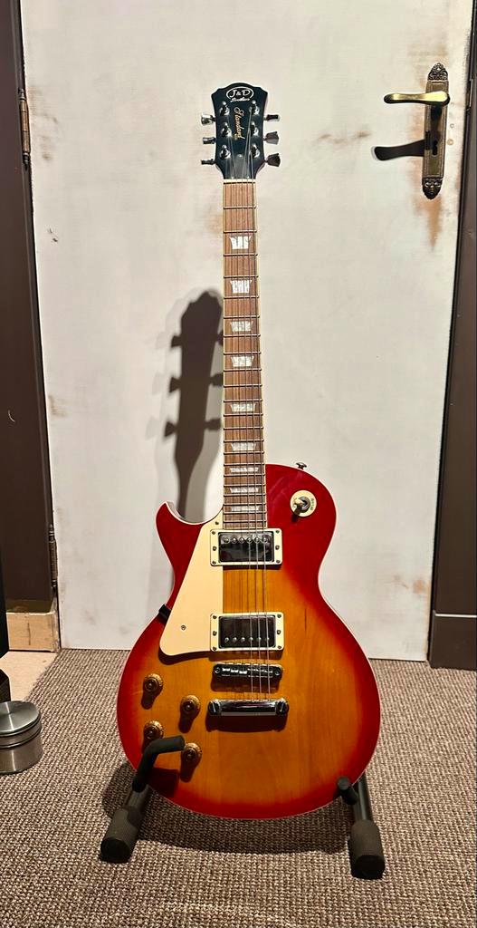 Linkshandige Jack&Danny Gitaar + Peavey Versterker Set, Muziek en Instrumenten, Versterkers | Bas en Gitaar, Zo goed als nieuw