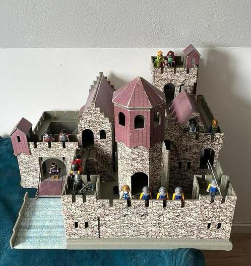 Koningsdag topper! Groot  playmobil kasteel met poppetjes, Kinderen en Baby's, Speelgoed | Playmobil, Gebruikt, Ophalen