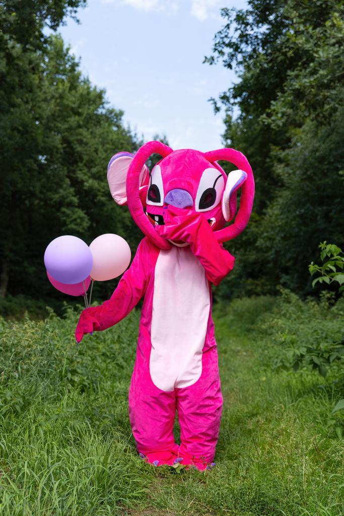 Huur de Angel Stitche -mascotte voor jouw feest!, Hobby en Vrije tijd, Feestartikelen, Nieuw, Ophalen of Verzenden