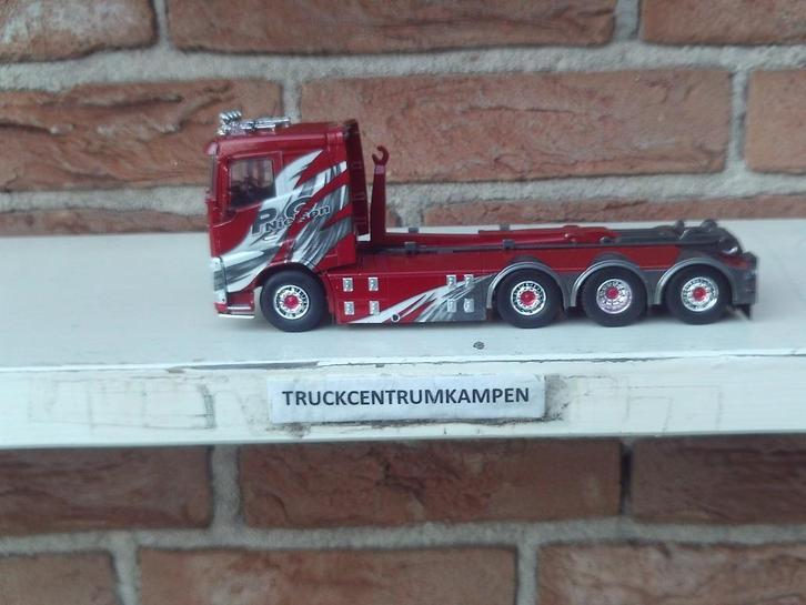 Tekno  Volvo  FH4    8 x 4  van  Nielsen  PO., Hobby en Vrije tijd, Modelauto's | 1:50, Nieuw, Bus of Vrachtwagen, Tekno, Ophalen of Verzenden