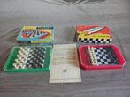 Vintage dam en schaak reisspel, Hobby en Vrije tijd, Gezelschapsspellen | Bordspellen, Een of twee spelers, Ophalen of Verzenden