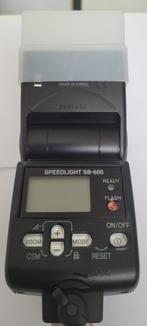 Nikon Speedlight SB-600 inclusief beschermtas, Ophalen of Verzenden, Gebruikt, Nikon, Kantelbaar