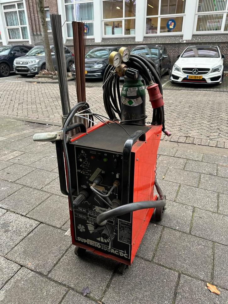 Telwin Supertig 180 AC/DC -            COMPLEET SET, Doe-het-zelf en Verbouw, Gereedschap | Lasapparaten, Tig, 150 tot 250 ampère