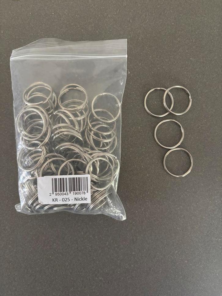 Sleutelringen Nikkel 25mm - 98 stuks, Hobby en Vrije tijd, Kralen en Sieraden maken, Nieuw, Overige typen, Ophalen of Verzenden