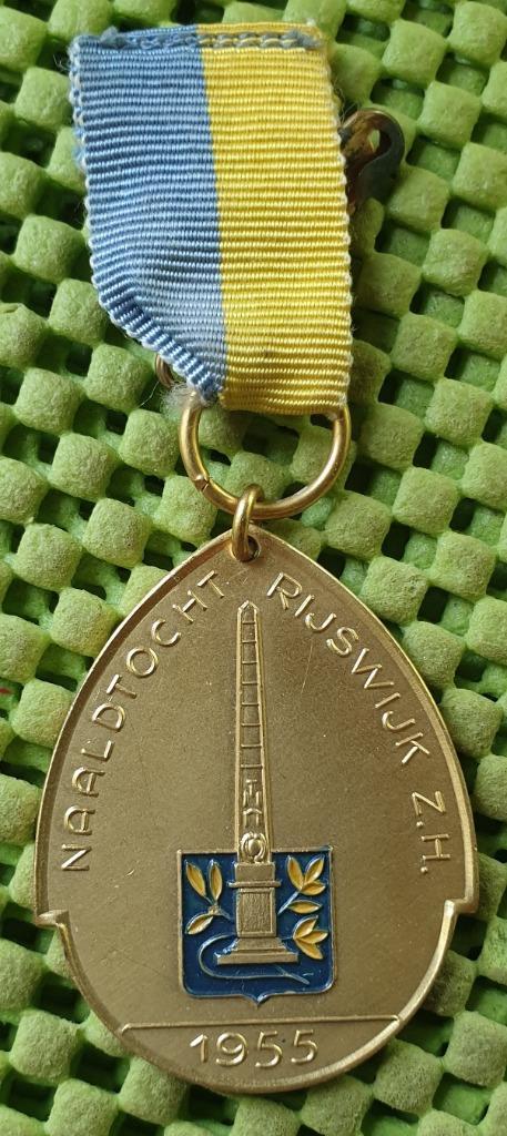 Medaille - Naaldtocht Rijswijk ZH. 1955 - Memorial Needle, Postzegels en Munten, Penningen en Medailles, Overige materialen, Nederland