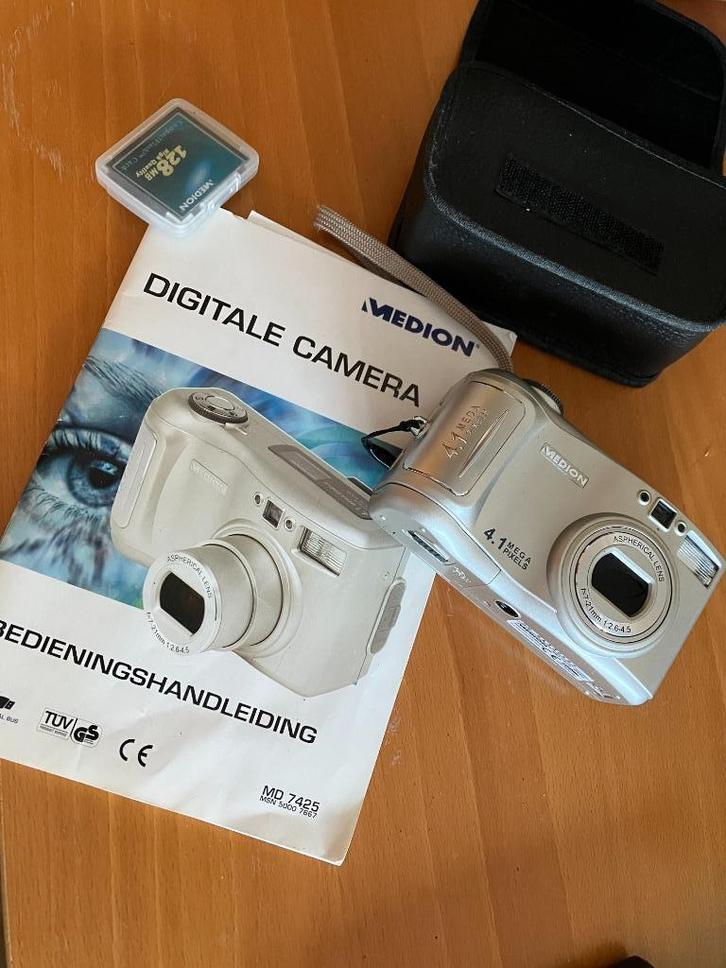 Medion 4.1 mega pixels camera, Audio, Tv en Foto, Fotocamera's Digitaal, Zo goed als nieuw, Overige Merken, Minder dan 4 keer