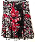 Taifun rok maat 40