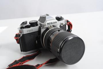 Nikon FM2 N chrome met 35-70mm F/3.5 zoom Nikkor beschikbaar voor biedingen