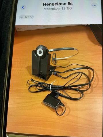 4 HEADSETS JABRA MET HOOFDBAND HANDSFREE beschikbaar voor biedingen