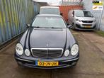 Mercedes-Benz E-klasse 320 Avantgarde, Automaat, Achterwielaandrijving, Gebruikt, Leder en Stof