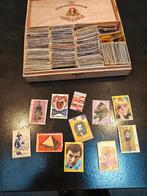 sigarendoos vol met voorkanten van lucifers doosjes, Ophalen of Verzenden