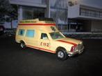1:36 Mercedes Benz V123 Binz Ambulance Rescue Medical Servic, Ophalen of Verzenden, Gebruikt, Auto, Overige merken