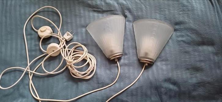 Retro Wandlampjes Melkglas - Utrecht, Huis en Inrichting, Lampen | Vloerlampen, Zo goed als nieuw, Minder dan 100 cm, Glas, Metaal