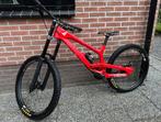 Downhill  YT Tues Carbon Downhill L high-end onderdelen, Zo goed als nieuw, Ophalen, Overige merken, Heren