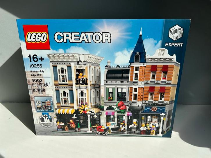 Lego 10255 Assembly Square - Nieuw in doos!, Kinderen en Baby's, Speelgoed | Duplo en Lego, Nieuw, Lego, Complete set, Ophalen