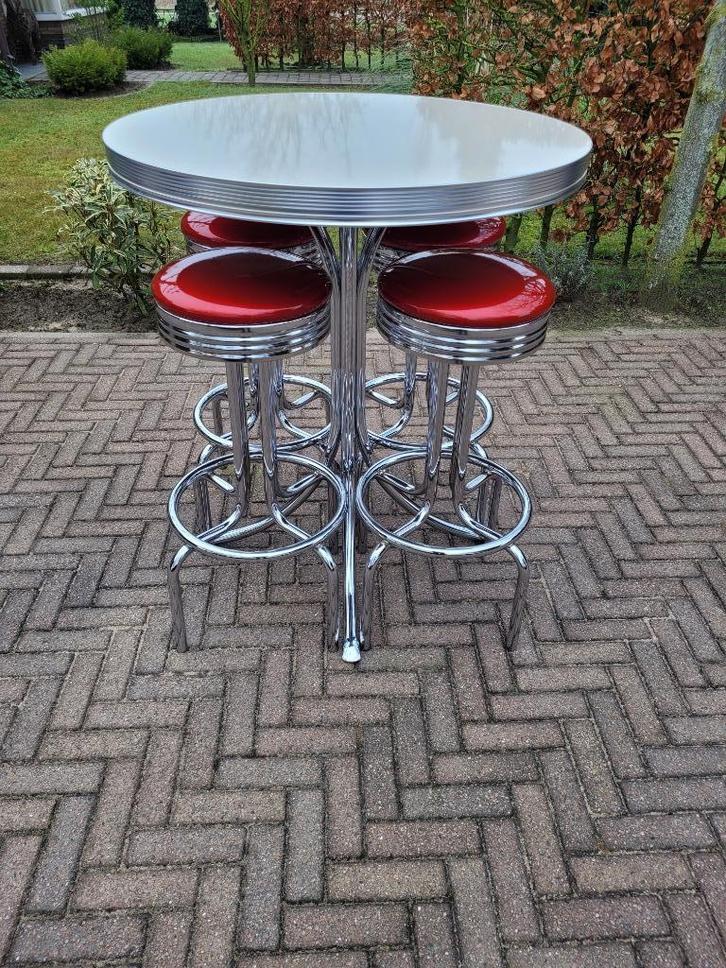 4 Amerikaanse barkrukken , Bel Air bartafel fifties sixties, Huis en Inrichting, Barkrukken, Zo goed als nieuw, 60 tot 90 cm, 4 krukken