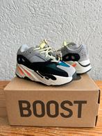 Yeezy 700 waverunner infants (23), Kinderen en Baby's, Ophalen of Verzenden, Nieuw, Jongen of Meisje