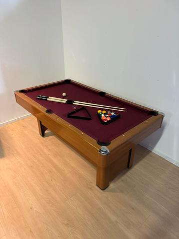 Pooltafel biljart  beschikbaar voor biedingen