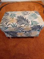 Voetenbankje / hocker nieuw, Ophalen of Verzenden, Nieuw, Rechthoekig, 50 tot 75 cm