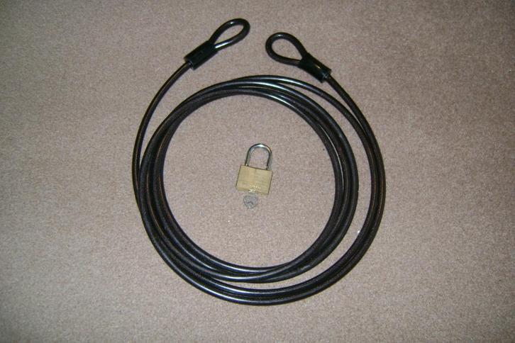 Staalkabel met slot, Doe-het-zelf en Verbouw, IJzerwaren en Bevestigingsmiddelen, Zo goed als nieuw, Overige typen, Ophalen