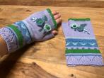 Gebreide vingerloze handschoenen bloemen paars/groen/blauw, Ophalen of Verzenden, Nieuw
