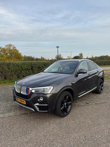 BMW X4 Xdrive 20DA 2017 Grijs beschikbaar voor biedingen