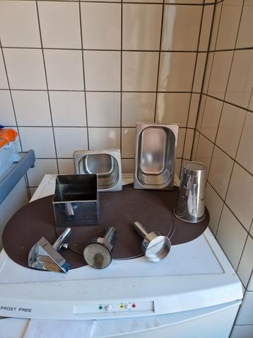 Ijsmaker set beschikbaar voor biedingen