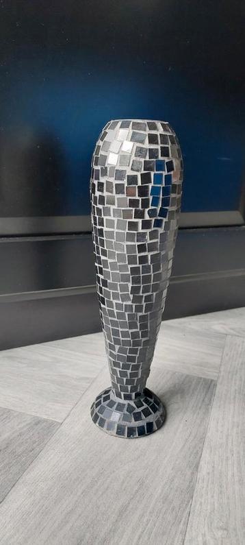 Mozaïek Vaasje Intratuin - Zwart Glas beschikbaar voor biedingen