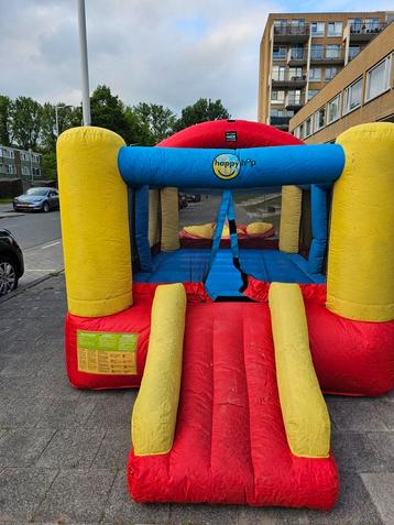 Springkussen te huur – 3x3 meter met glijbaan | €30 per dag beschikbaar voor biedingen