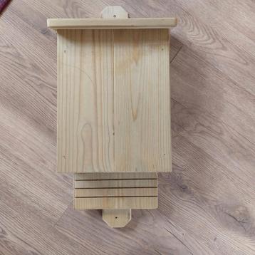 Nieuwe Vleermuiskast - Bescherm de Vleermuizen! beschikbaar voor biedingen