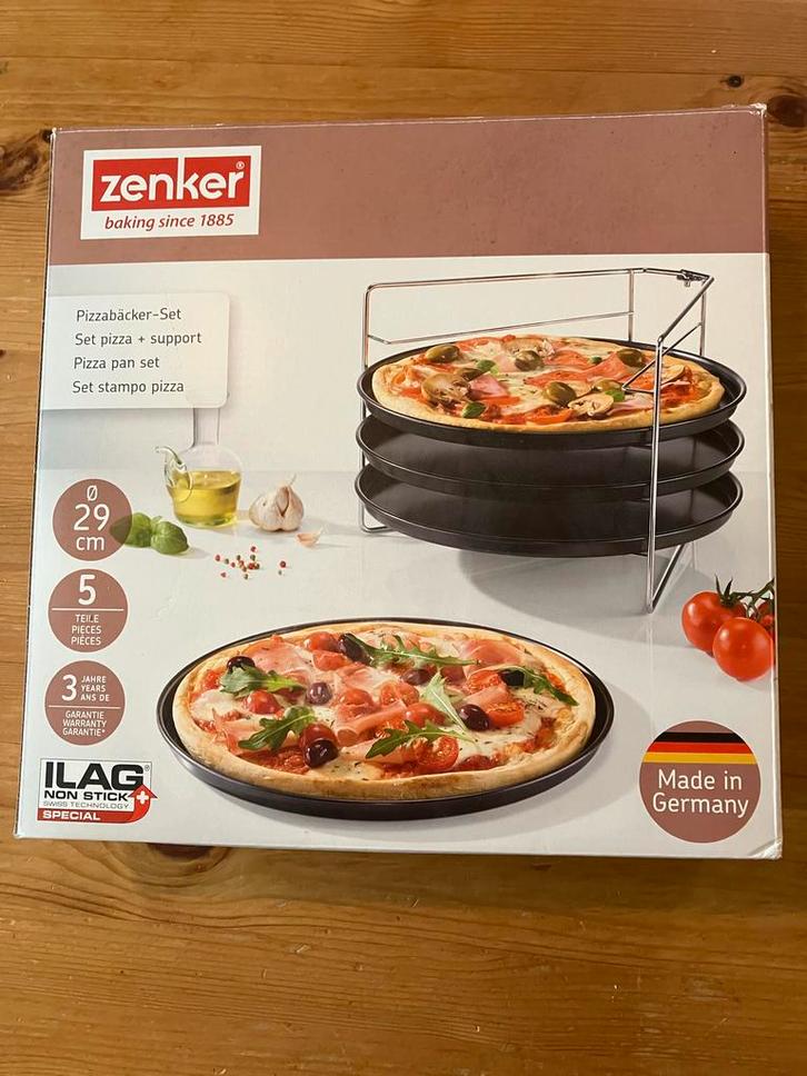 Pizzabakset voor 4 pizza's - Nieuw!, Huis en Inrichting, Keuken | Keukenbenodigdheden, Nieuw, Ophalen of Verzenden