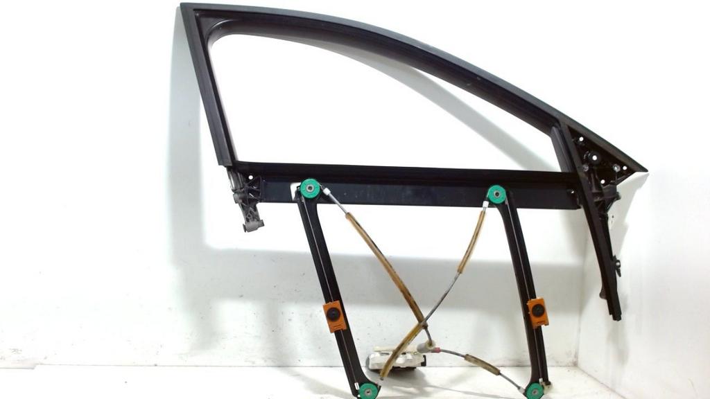 Raammechaniek elektrisch rechts voor Audi S3, Onderdelen@venauto.nl, Van der Ven Autorecycling B.V., Gebruikt, Ettenseweg 76, 4706 PB Roosendaal, The Netherlands