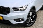 Volvo XC40 1.5 T4 Recharge R-Design l Pano l Memory l Leder, Met garantie (alle), Wit, Bedrijf, Hybride Elektrisch/Benzine