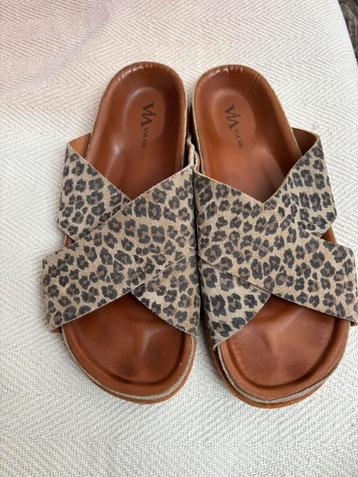 VIA VAI,40,volledig leren slippers,animal print,ZGAN! beschikbaar voor biedingen