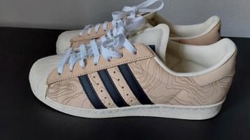 Adidas Superstar Sneakers Maat 43 1/3  nieuw  beschikbaar voor biedingen