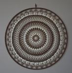 Mooie gehaakte mandala 40 cm, Huis en Inrichting, Woonaccessoires | Wanddecoraties, Ophalen of Verzenden, Nieuw