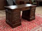Klassiek Engels bureau #599, Huis en Inrichting, Bureaus, Ophalen of Verzenden, Zo goed als nieuw, Bureau
