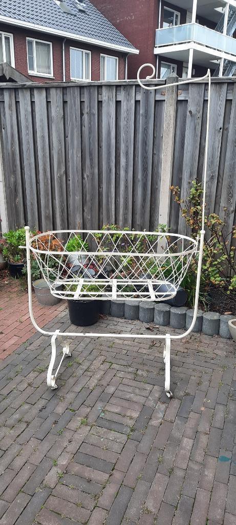 antieke wieg, Antiek en Kunst, Antiek | Meubels | Bedden, Ophalen