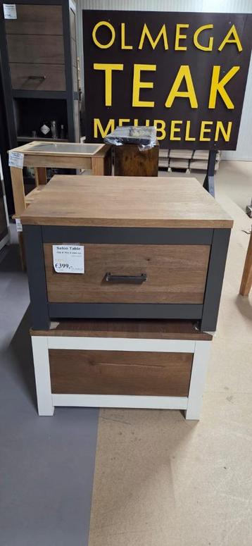 Salon tafel bruin/zwart beschikbaar voor biedingen