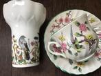 Old Foley kop en schotel - Hutchenreuter vaasje, maand mei, Antiek en Kunst, Antiek | Servies los, Ophalen of Verzenden