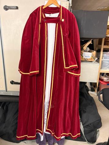 Compleet Sinterklaas pak met mijter, baard en staf beschikbaar voor biedingen