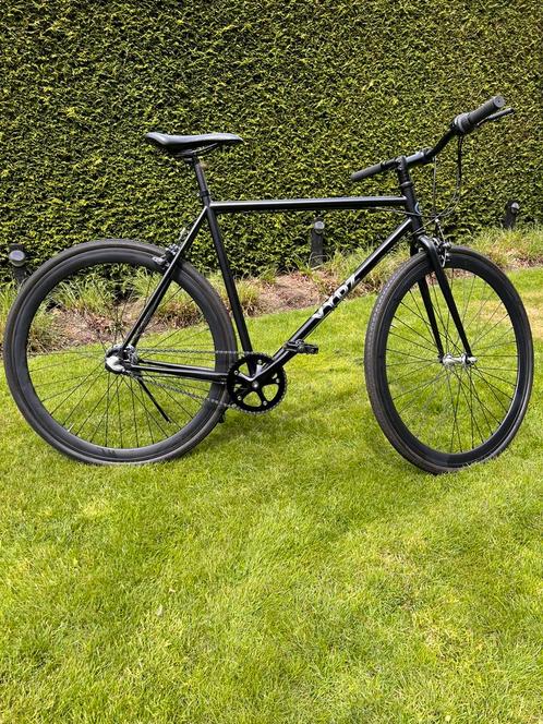 Nieuwe niet gebruikte stoere VYDZ 28 inch racefiets!, Fietsen en Brommers, Fietsen | Racefietsen, Zo goed als nieuw, Overige merken