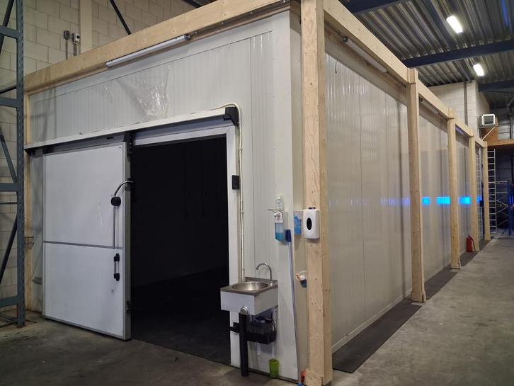 Koelcel, Witgoed en Apparatuur, Koelkasten en IJskasten, Zo goed als nieuw, Zonder vriesvak, 200 liter of meer, 160 cm of meer