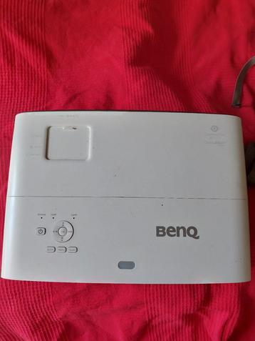 BenQ W2700 Cinema Master 4K Projector beschikbaar voor biedingen