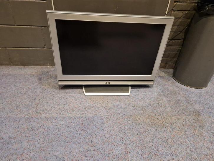 JVC 32" LCD TV - Gebruikt, Audio, Tv en Foto, Televisies, Gebruikt, LCD, 60 tot 80 cm, HD Ready (720p), 50 Hz, Ophalen of Verzenden