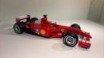 F1 ferrari f2001 m.Schumacher hot wheels 1.18, Hobby en Vrije tijd, Modelauto's | 1:18, Ophalen of Verzenden, Hot Wheels, A, A