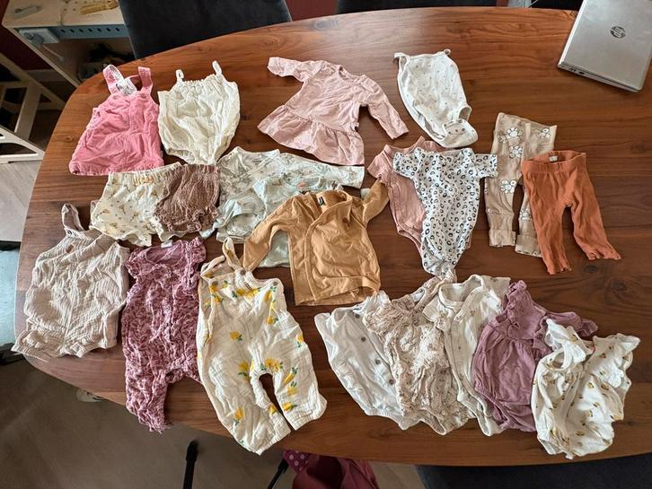 Pakket meisjes zomerkleding maat 56, diverse merken, Kinderen en Baby's, Babykleding | Baby-kledingpakketten, Zo goed als nieuw